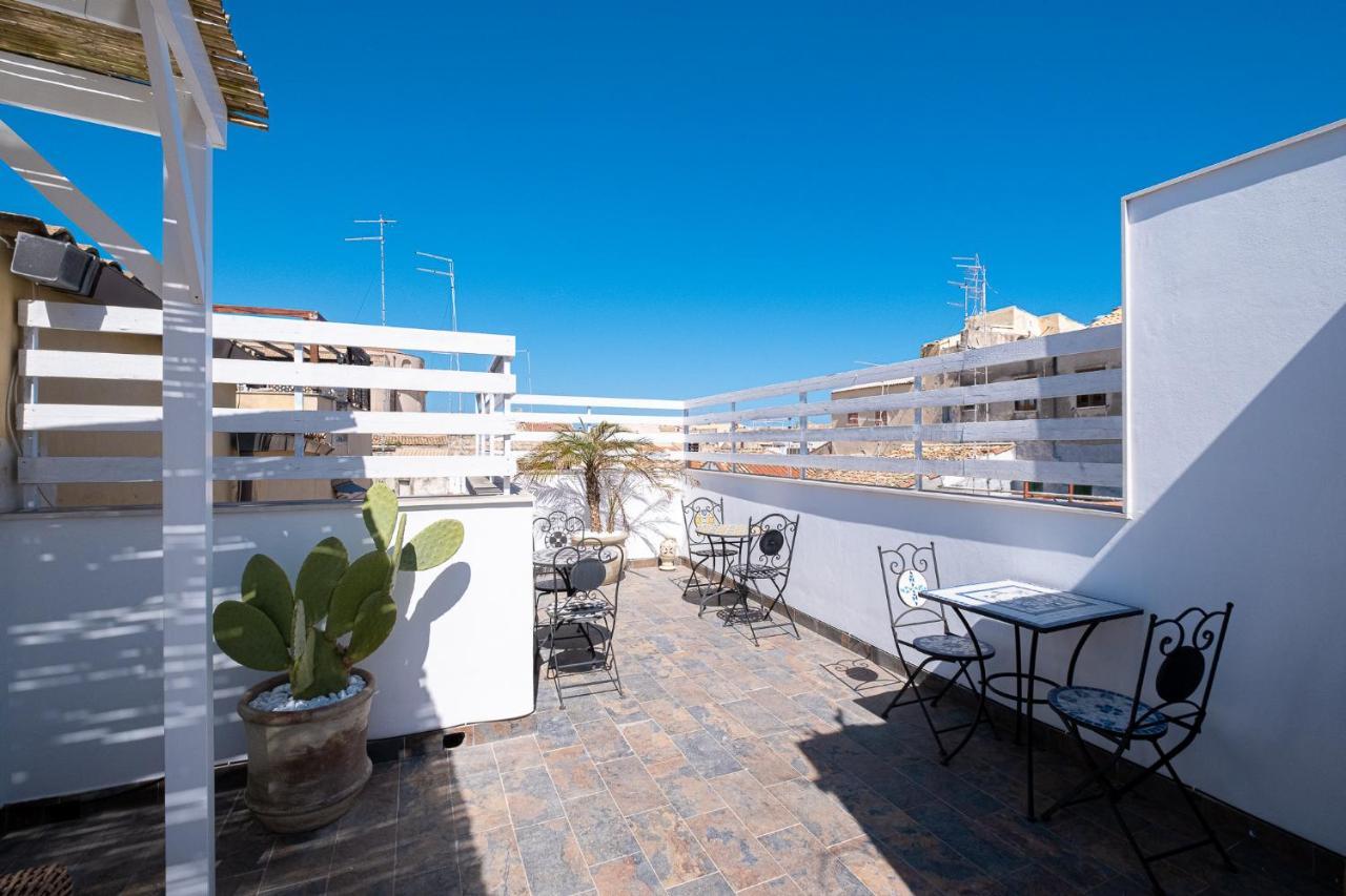 Casadelmar Ortigia Hotel Syracuse Bagian luar foto